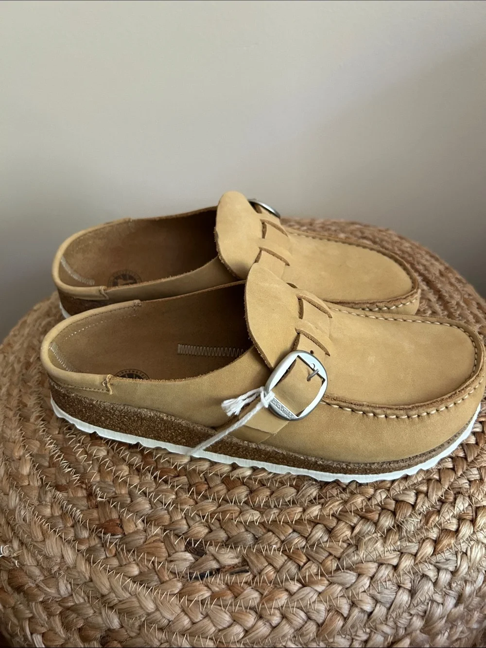 Birkenstock Buckley Tan Leather Clog - Picture 8 of 9